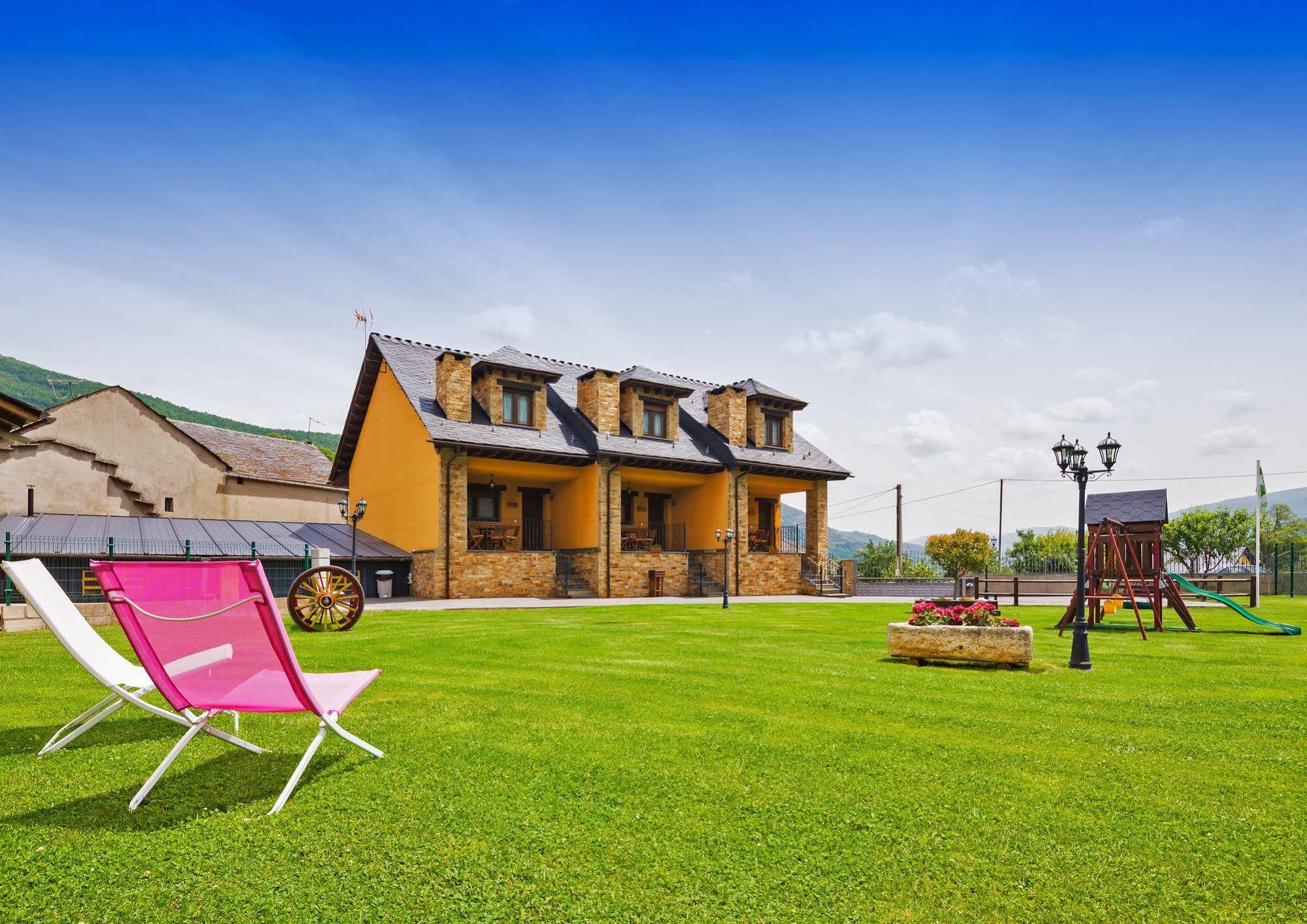 Apartamentos Rurales L´Abiseu Caboalles de Abajo Extérieur photo