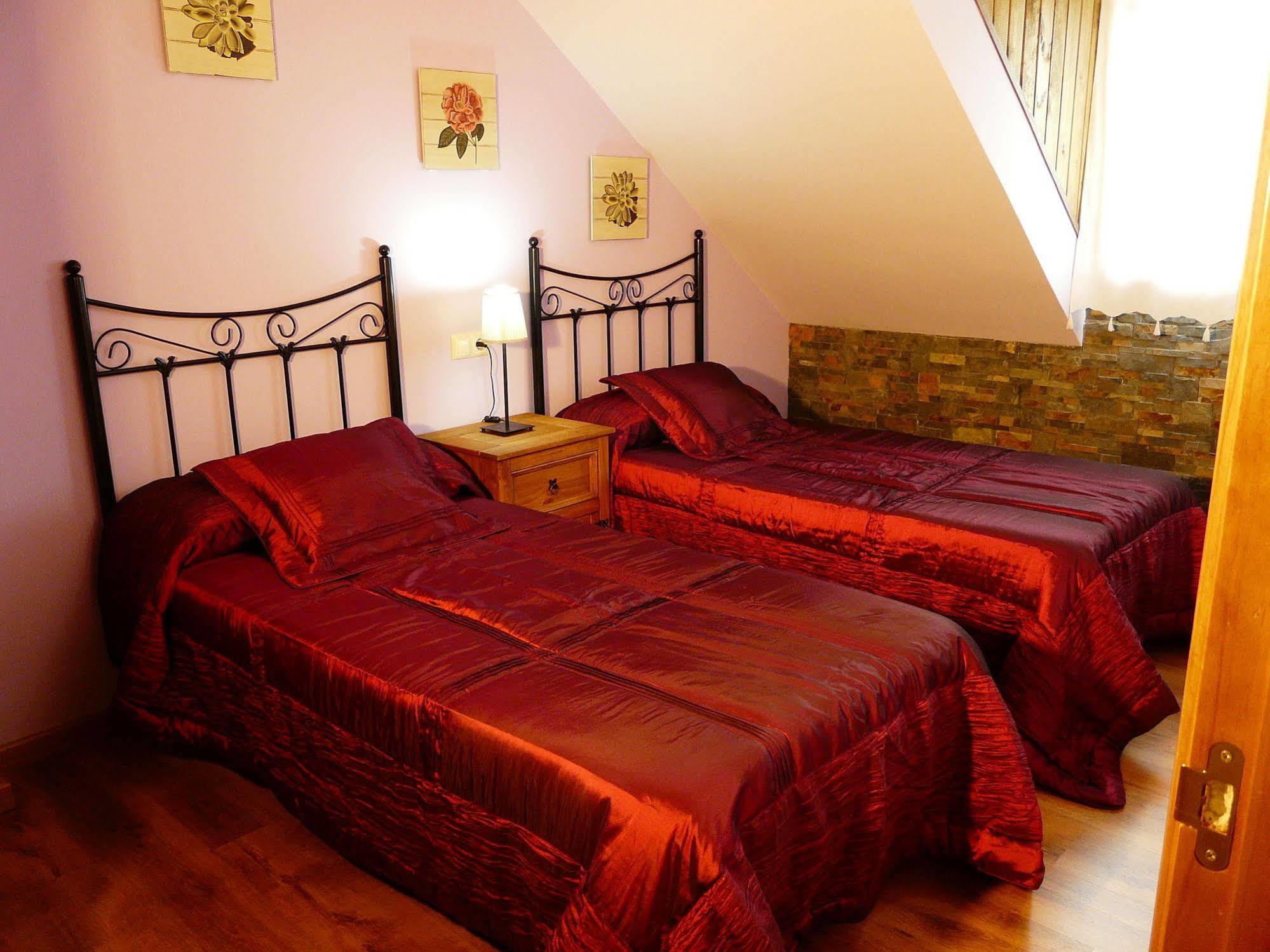 Apartamentos Rurales L´Abiseu Caboalles de Abajo Extérieur photo